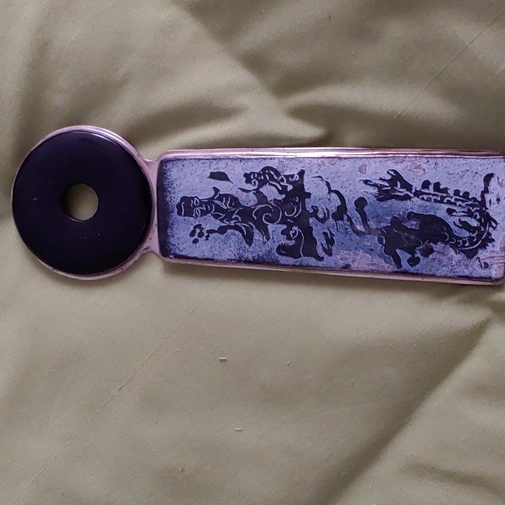7" pendant
